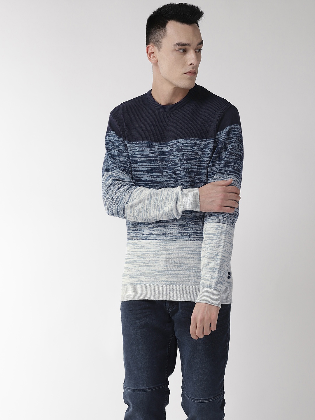 

Flying Machine Men Blue & Off-White Striped Sweater