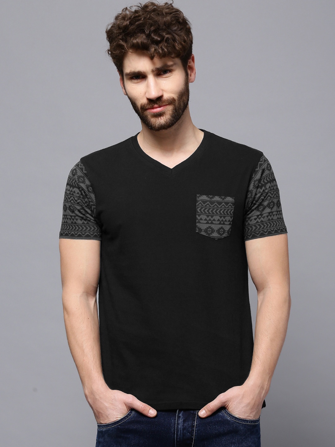 

Roadster Men Black Pure Cotton T-shirt with Printed Sleeves Pocket