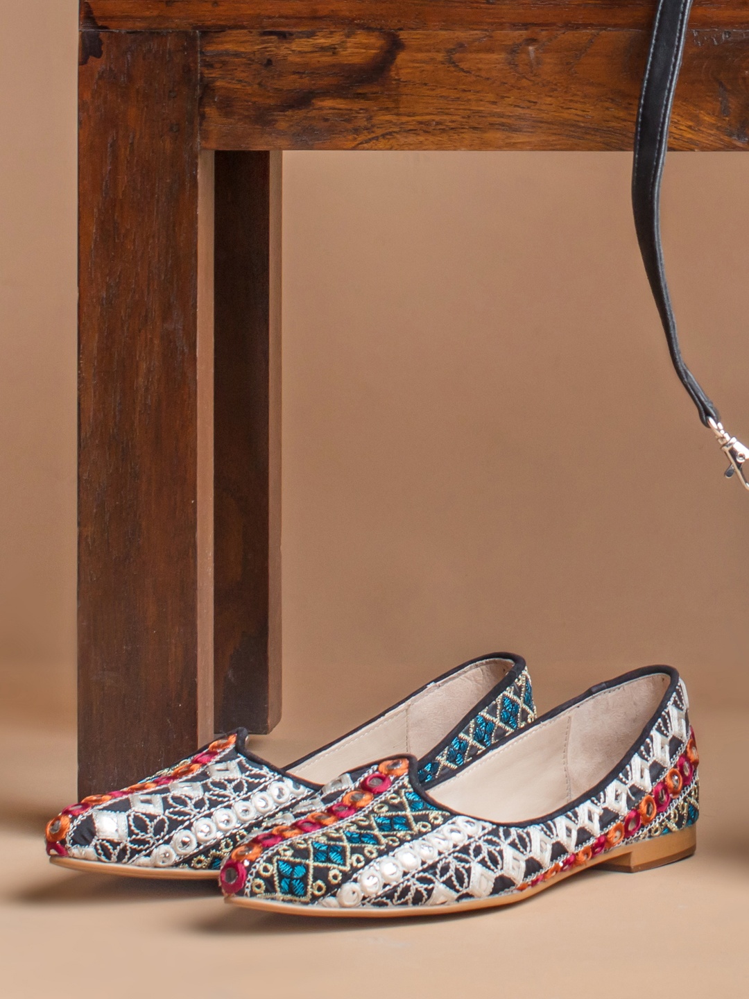 

Saint G Women Multicoloured Mirror Work Embroidered Ballet Flats, Multi
