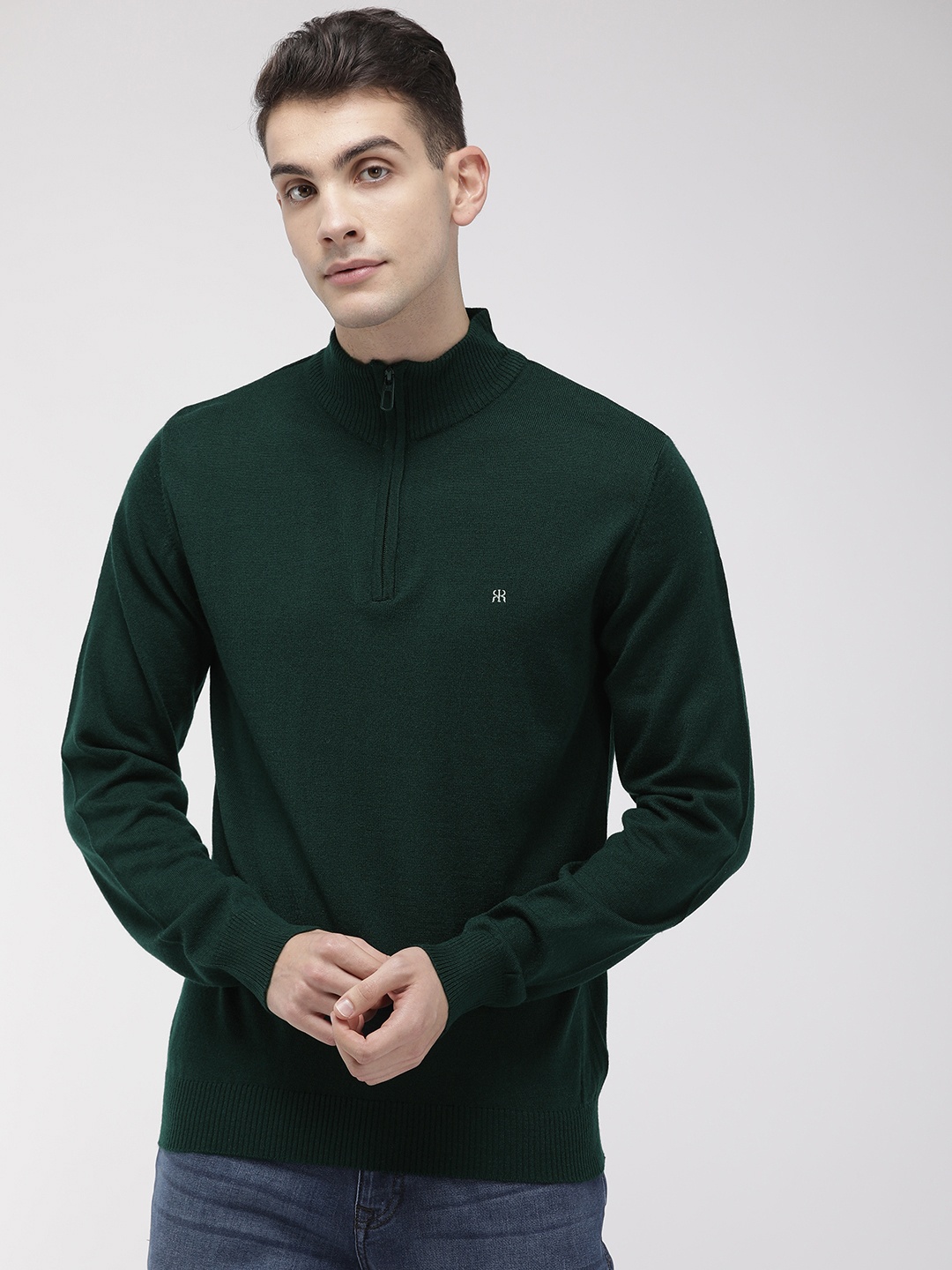 

Raymond Men Green Solid Pullover Sweater