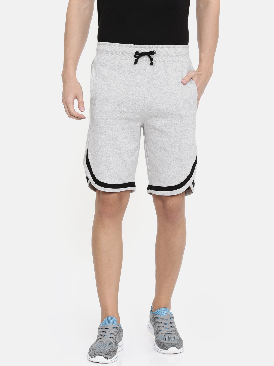 

ARISE Men Grey Solid Regular Fit Regular Shorts