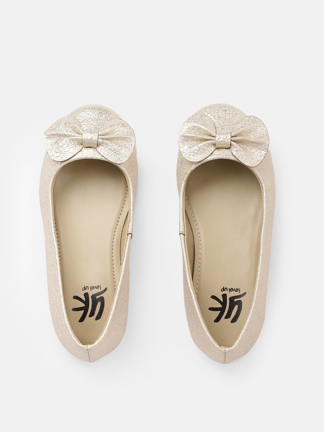 

YK Girls Silver-Toned Solid Ballerinas