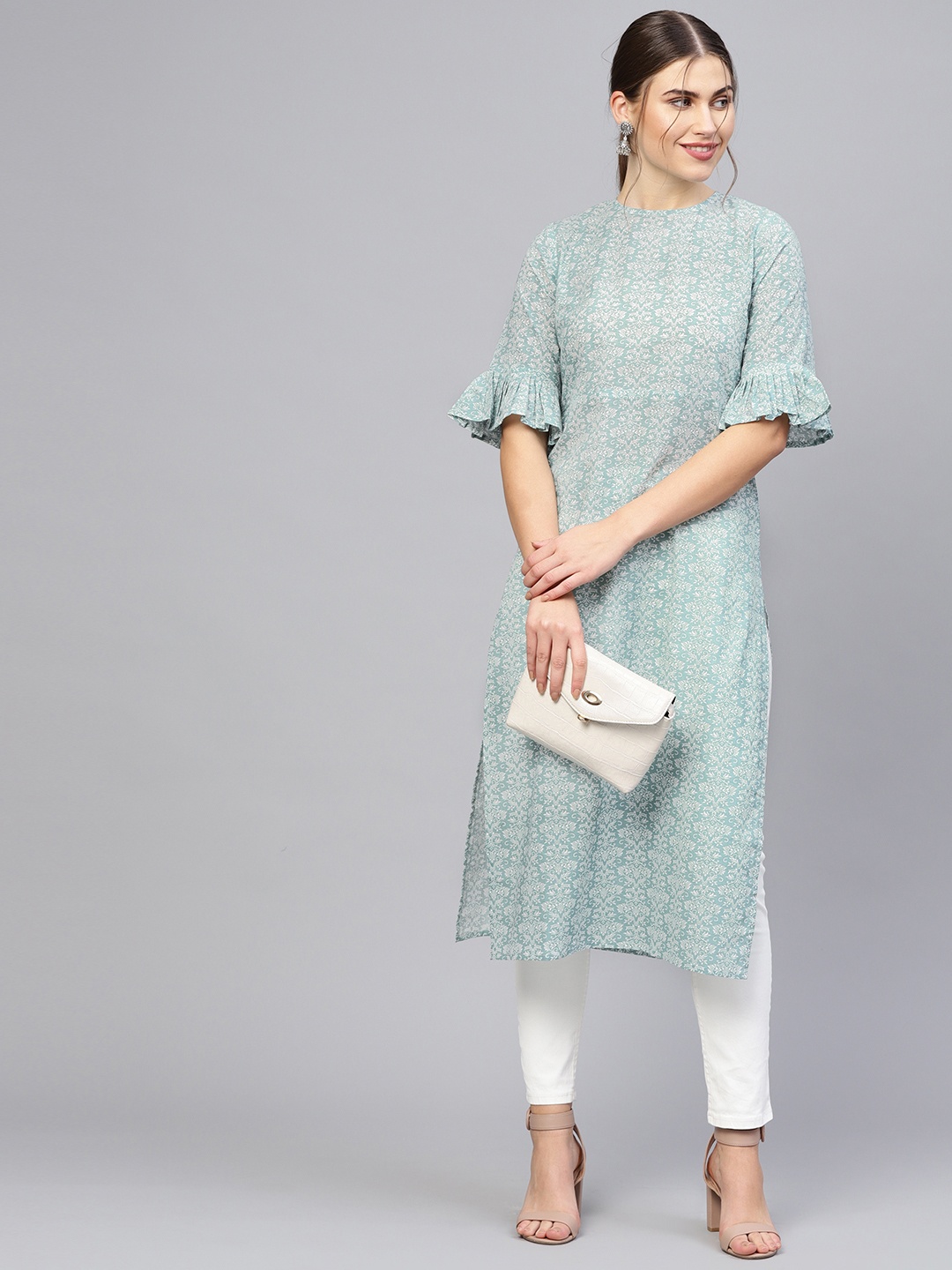 

Nayo Women Grey & White Printed Straight Kurta