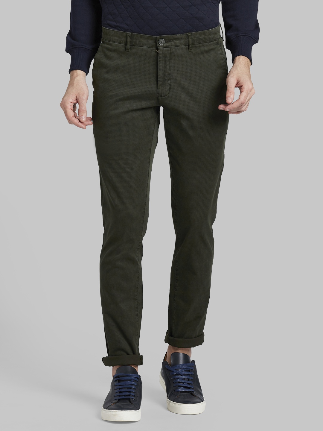 

Parx Men Green Regular Fit Solid Regular Trousers