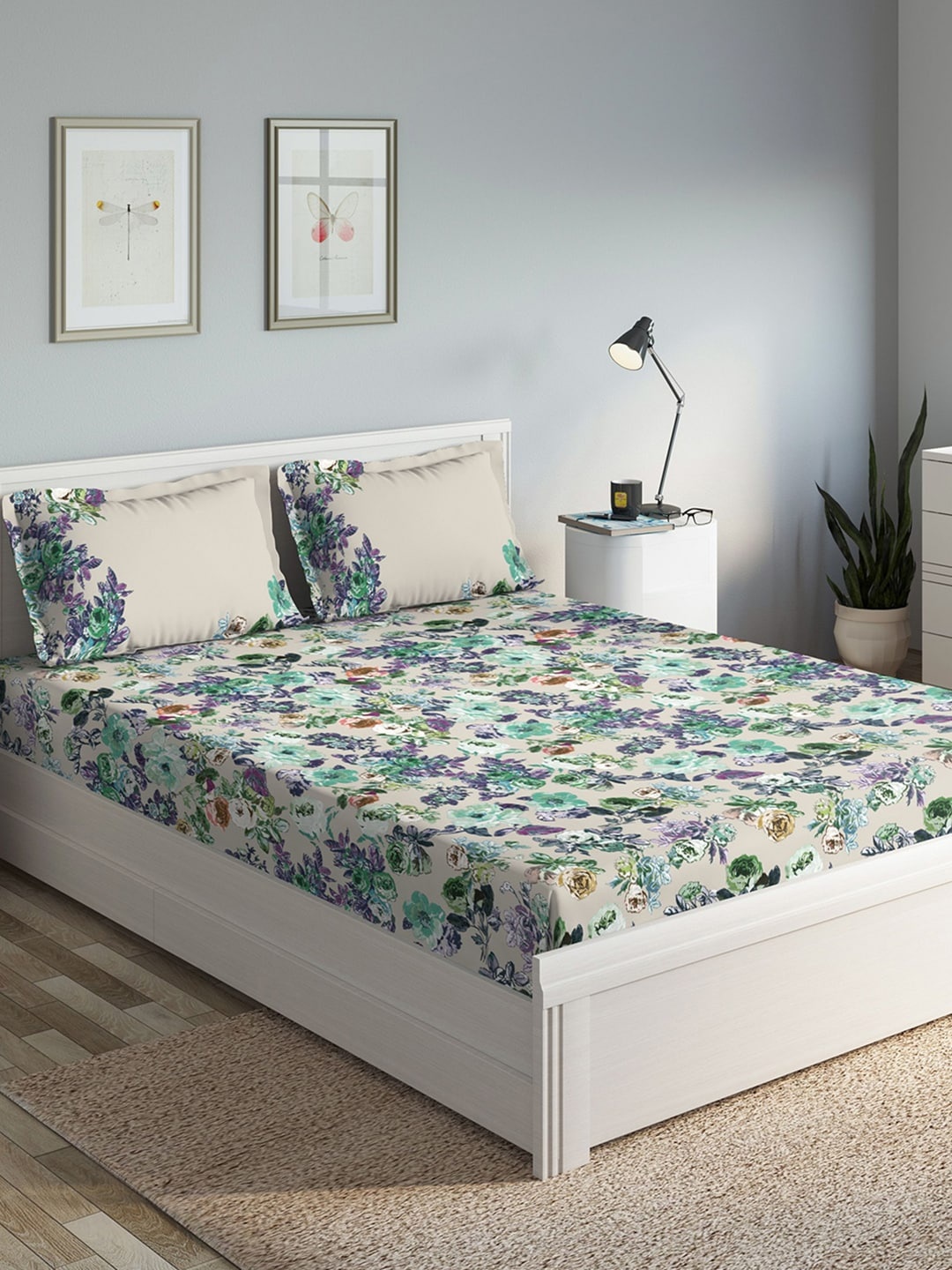 

DDecor Purple Floral 140 TC Cotton 1 Queen Bedsheet with 2 Pillow Covers