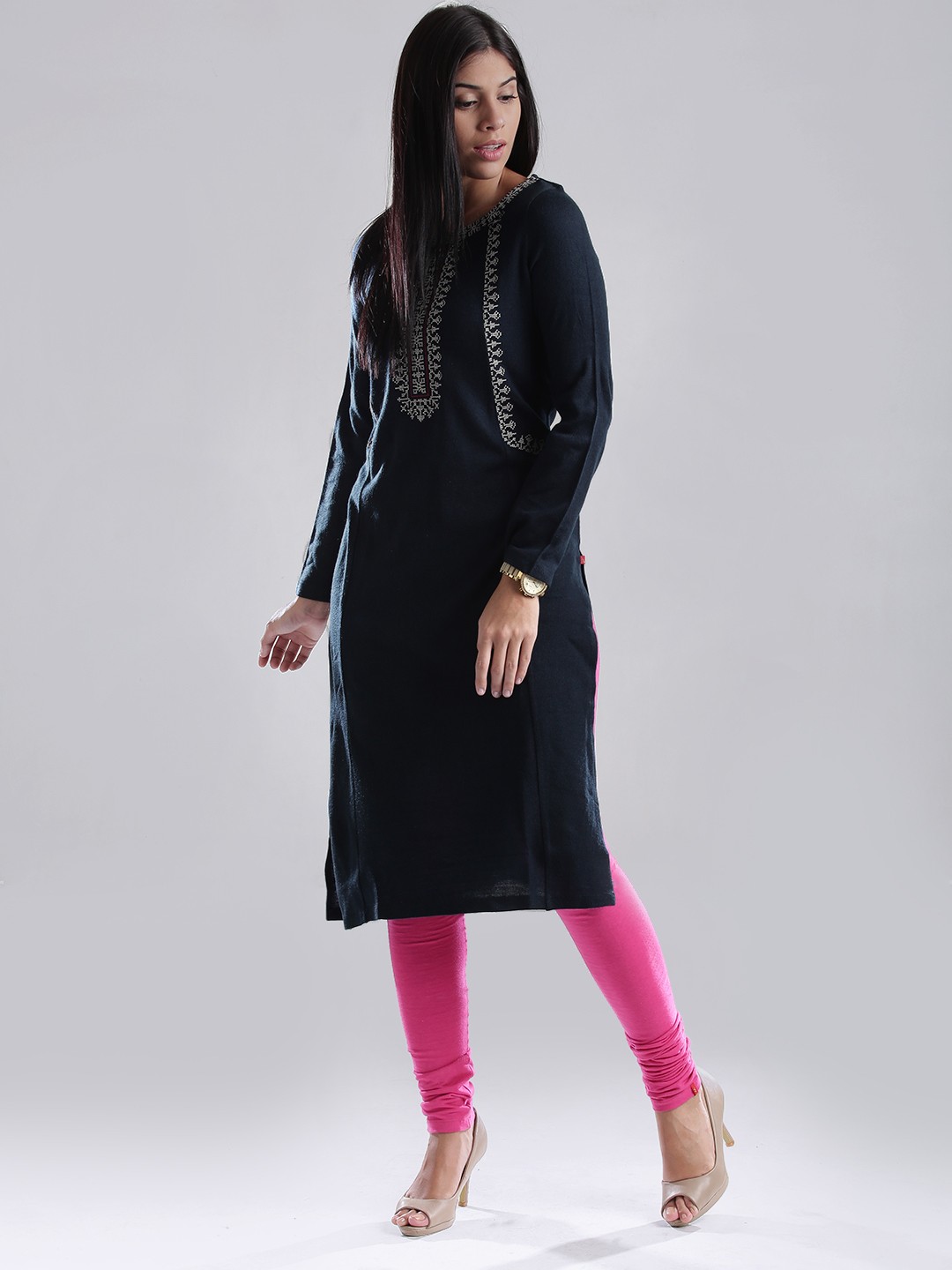 

W Navy Winter Kurta with Embroidered Design, Navy blue