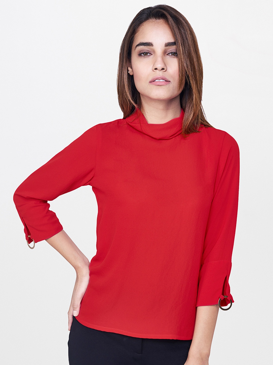 

AND Women Red Solid Regular Top