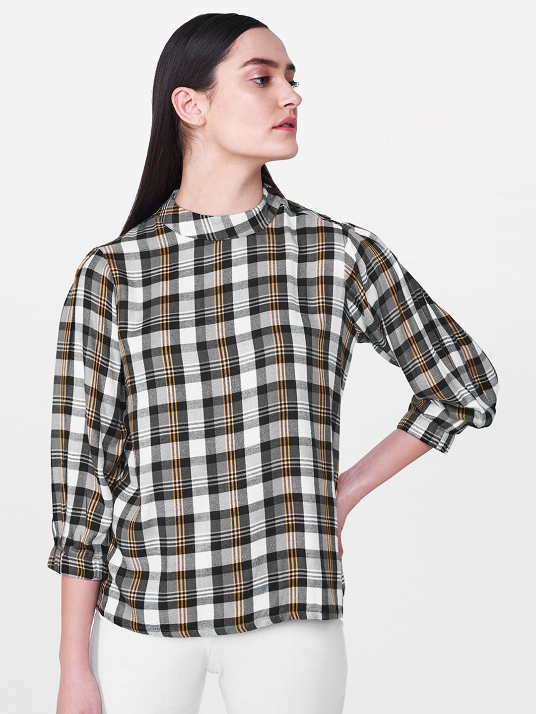 

AND Women Off-White & Black Checked Top