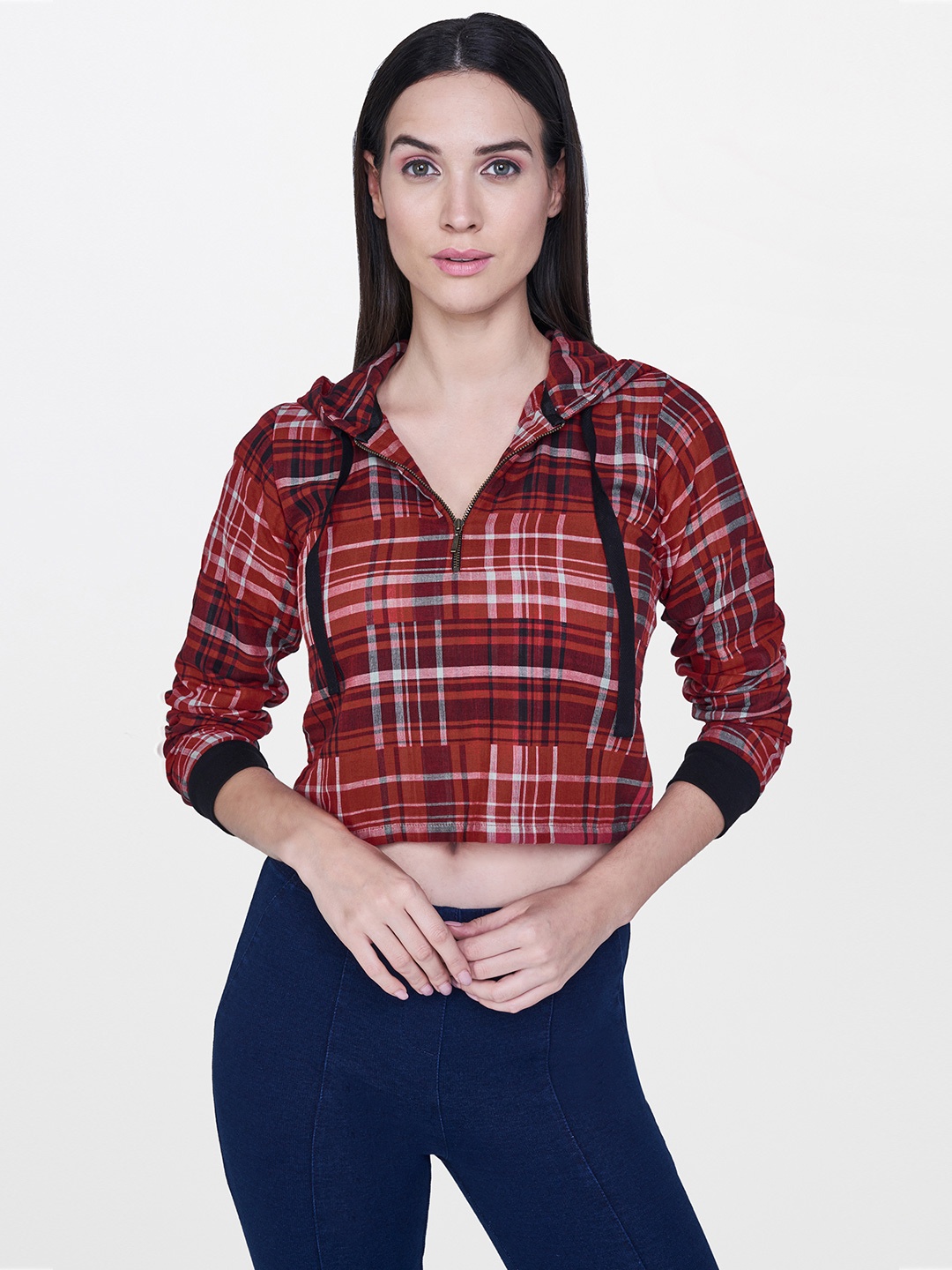 

AND Women Red & Off-White Hooded Checked Crop Pure Cotton Top