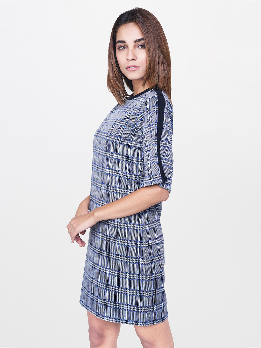 

AND Women Blue & Grey Checked T-shirt Dress