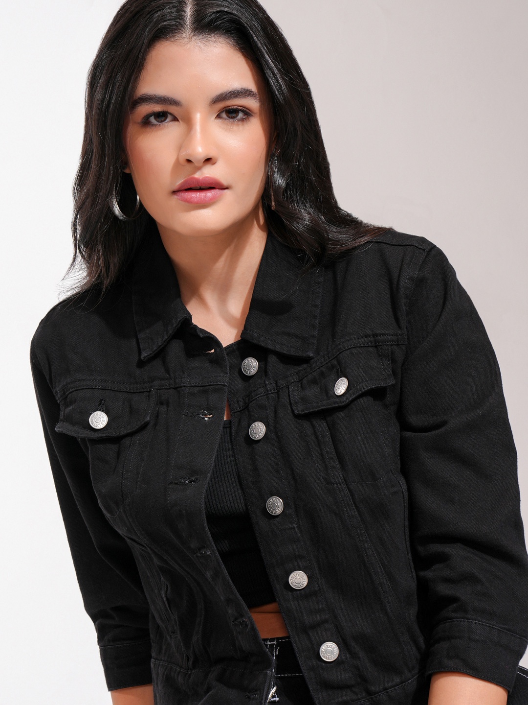 

Tokyo Talkies Women Black Solid Denim Jacket