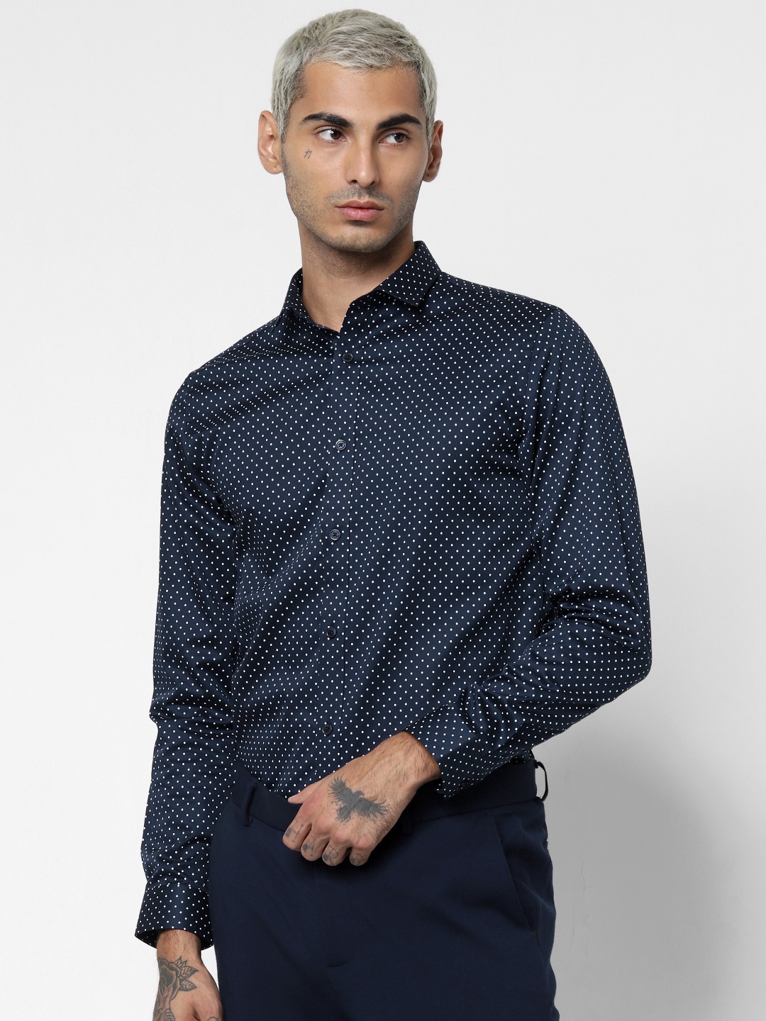 

Jack & Jones Men Navy Blue & White Slim Fit Printed Casual Shirt