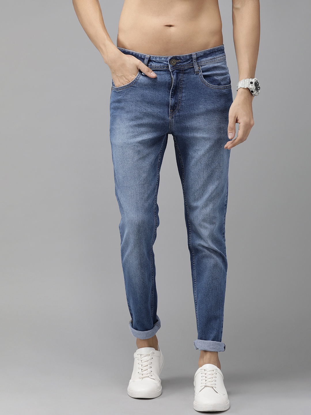 

Roadster Men Blue Tapered Fit Mid-Rise Clean Look Stretchable Jeans