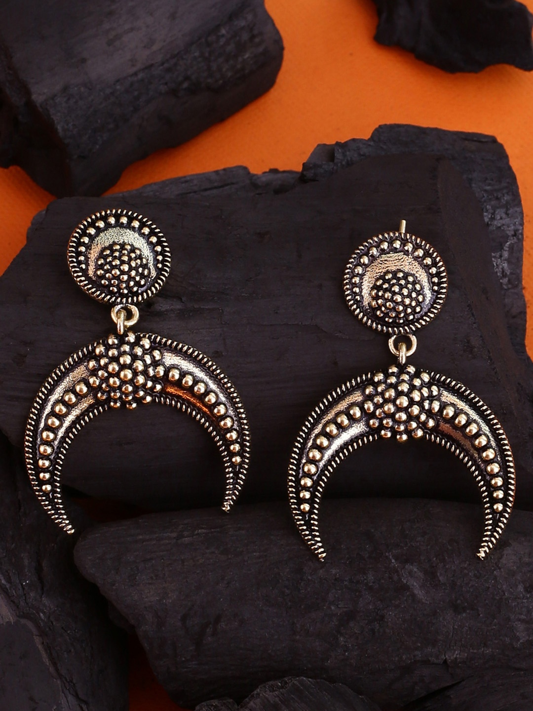 

Voylla Brass-Plated Gold-Toned Crescent Shaped Baigani Drop Earrings