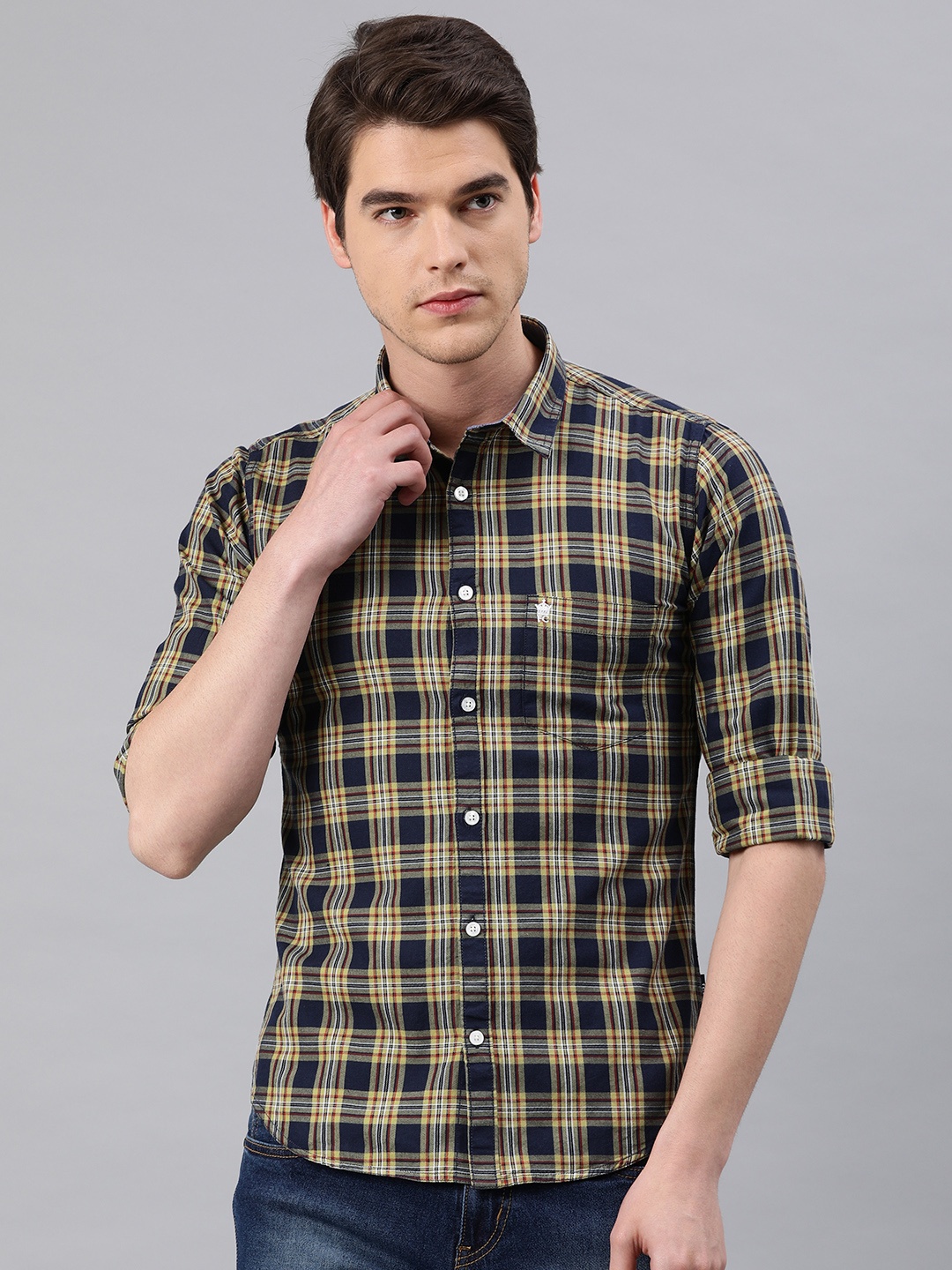 

French Connection Men Beige & Navy Blue Slim Fit Checked Casual Shirt