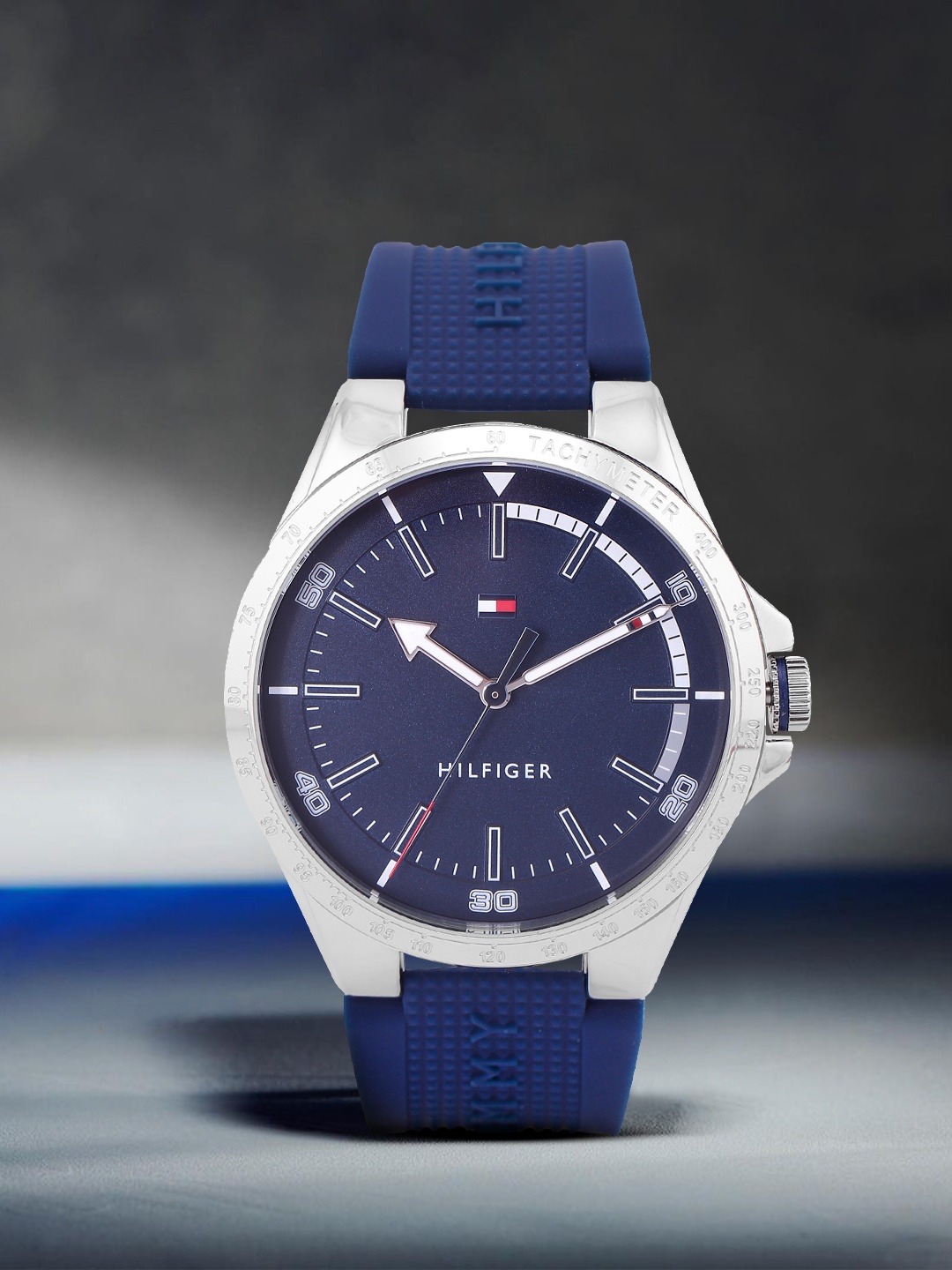 

Tommy Hilfiger Men Navy Blue Analogue Watch TH1791542W