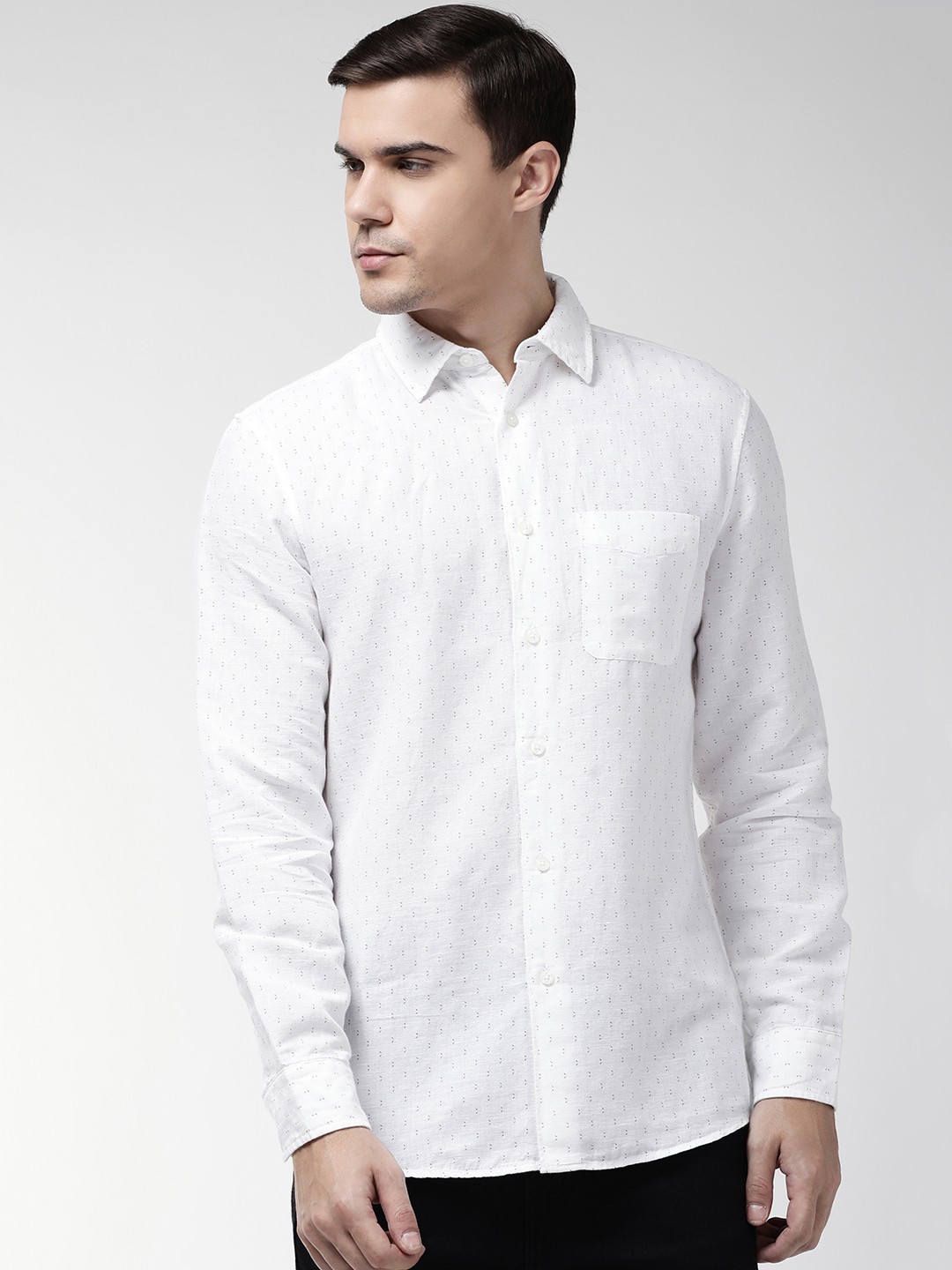 

Marks & Spencer Men Off-White & Black Regular Fit Printed Casual Shirt