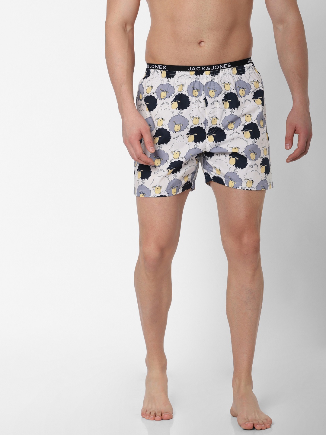 

Jack & Jones Men White & Navy Blue Printed Pure Cotton Boxers 2096834005