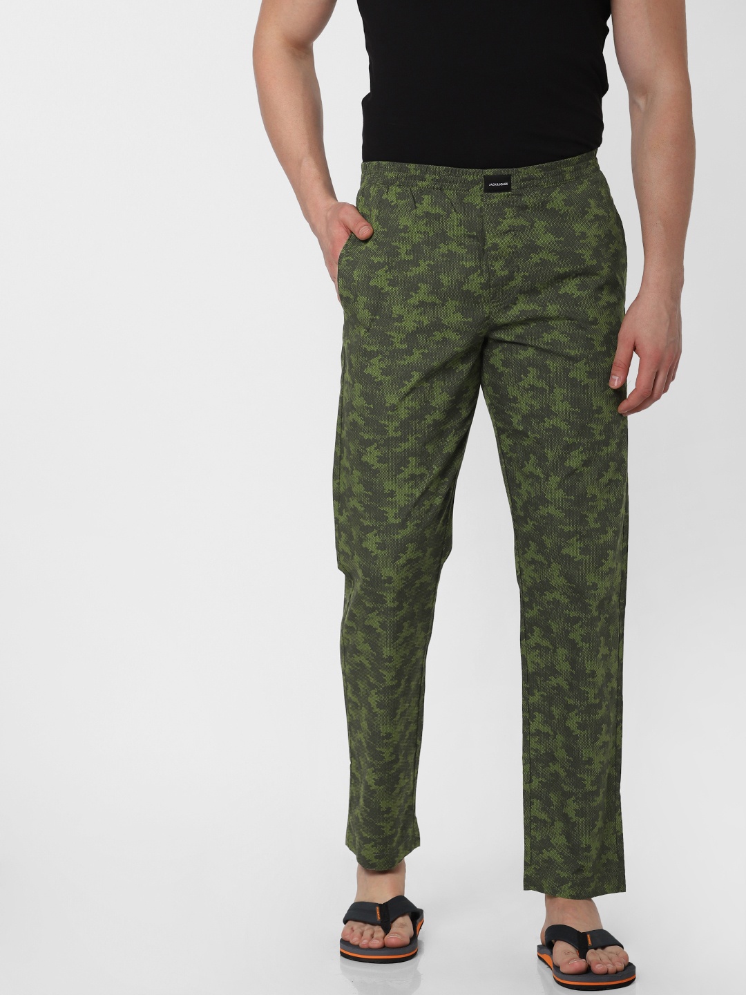 

Jack & Jones Men Green Printed Lounge Pants, Olive