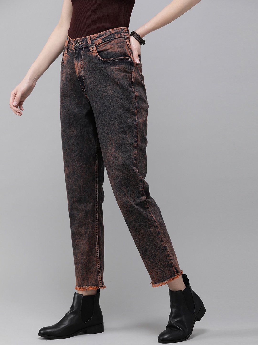 

The Roadster Lifestyle Co Women Rust Brown & Blue Boyfriend Fit High-Rise Clean Look Jeans