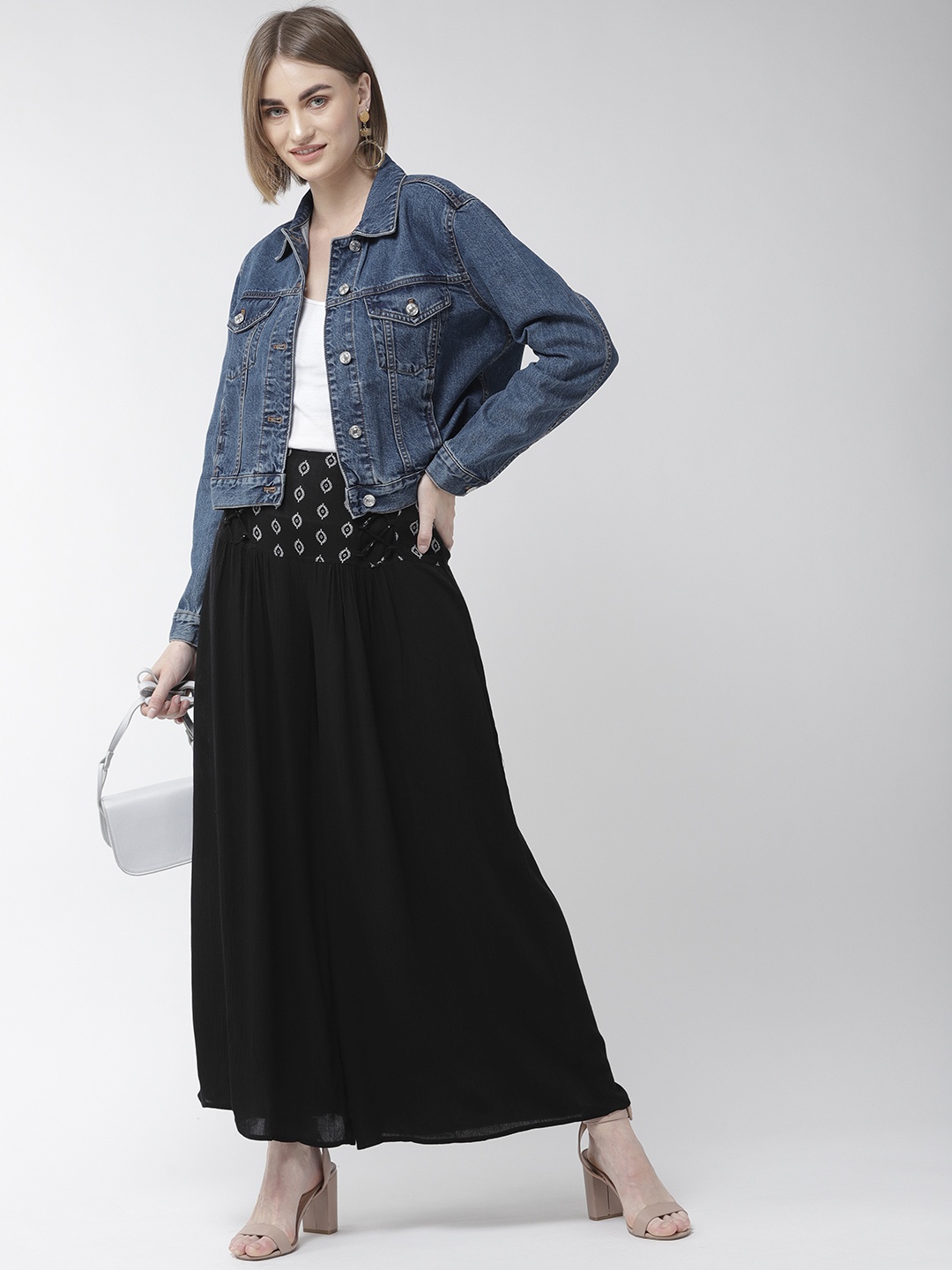

Taurus Women Black Solid Wide Leg Palazzos