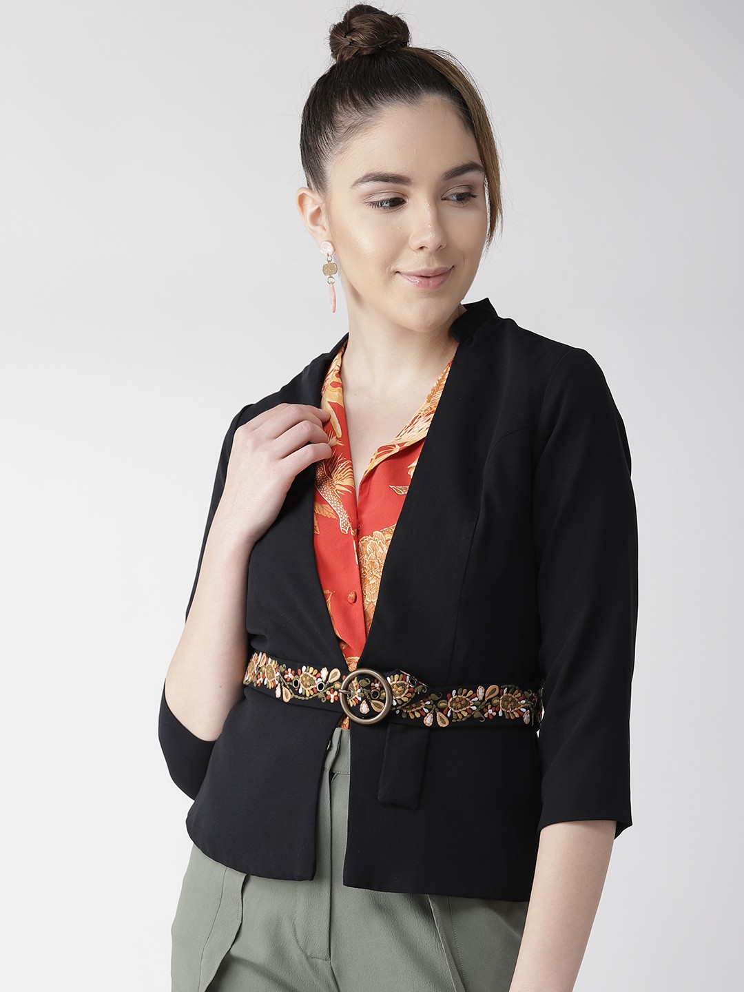 

QUIERO Women Black Comfort Fit Solid Casual Blazer