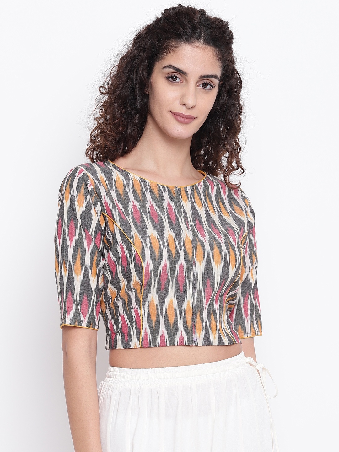 tantkatha Black & Off-White Ikat Print Saree Blouse