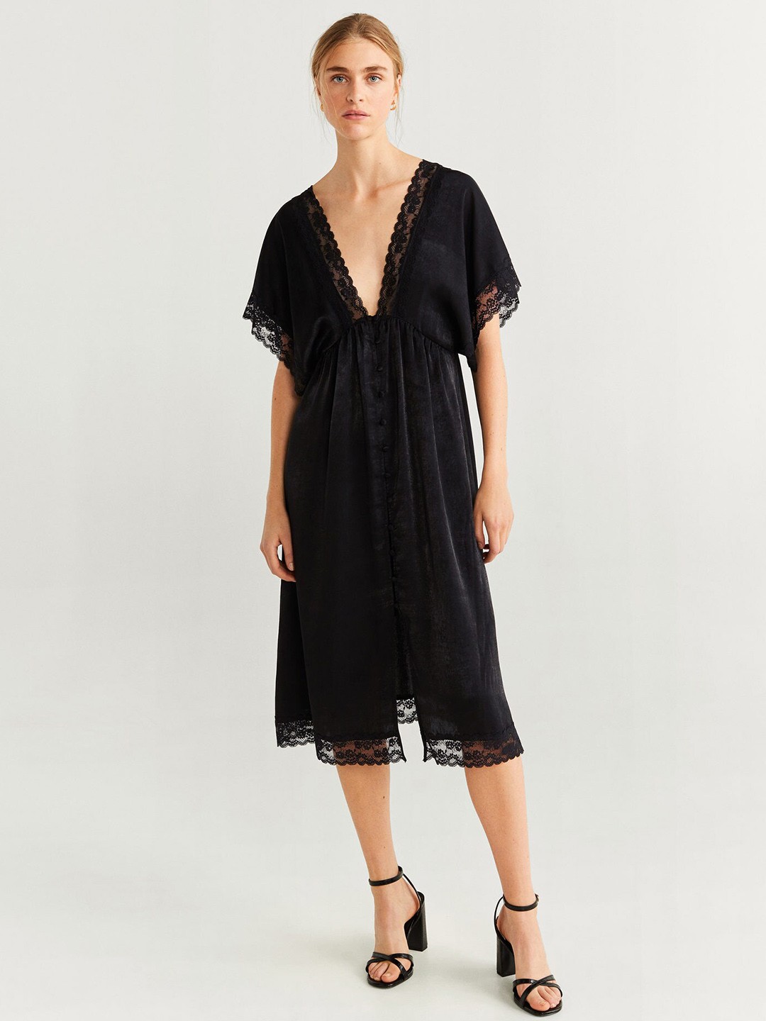 

MANGO Women Black Solid Velvet Finish A-Line Dress