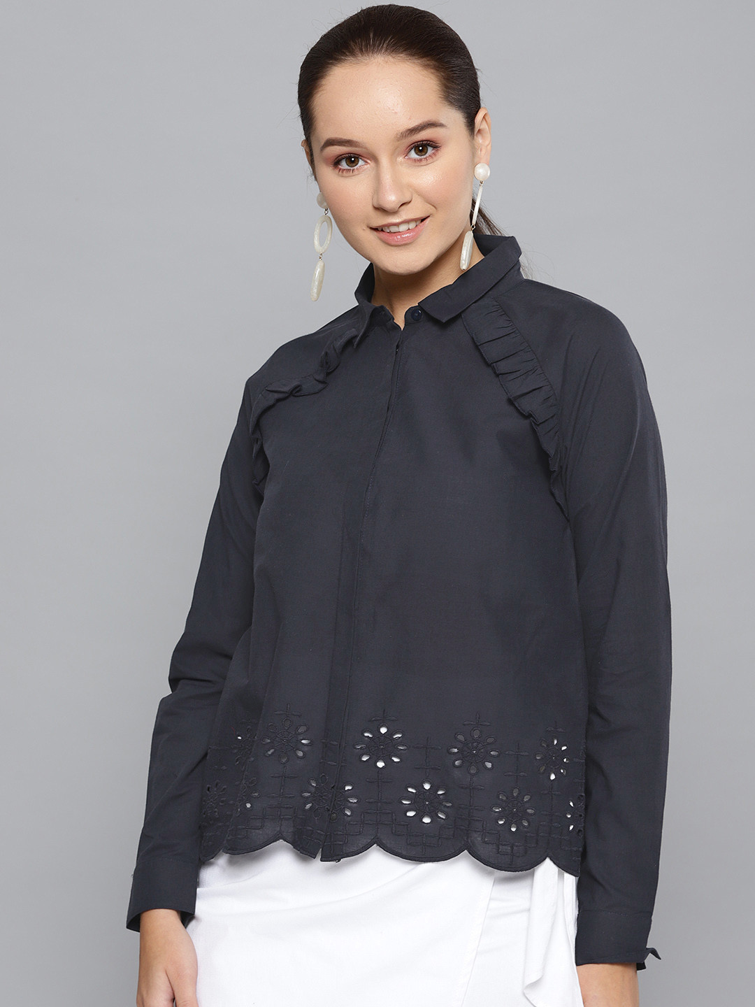 

STREET 9 Women Navy Blue Regular Fit Solid Casual Shirt
