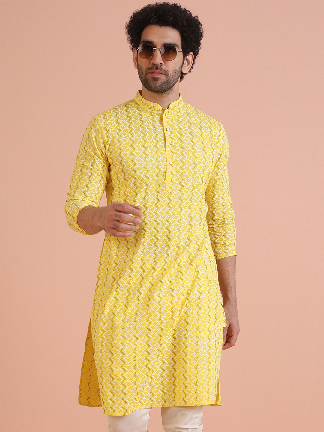 KISAH Men Printed Regular Fit Chevron Print Kurta