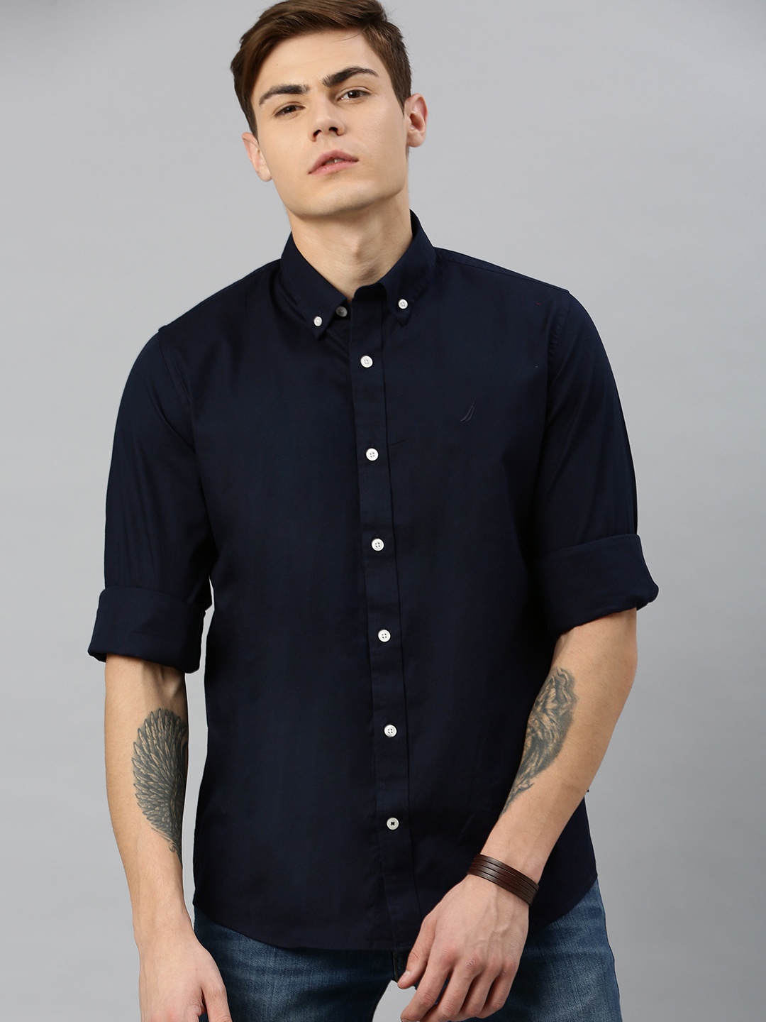 

Nautica Men Navy Blue Slim Fit Solid Casual Shirt