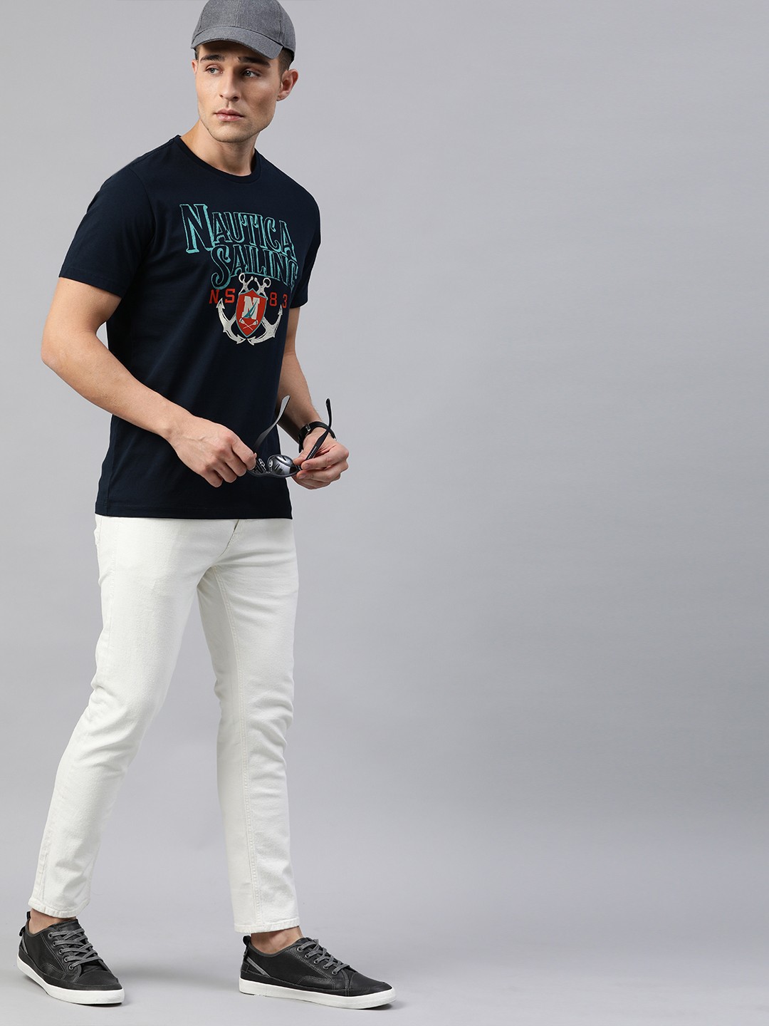 

Nautica Men Navy Blue Typography Print Round Neck Pure Cotton T-shirt