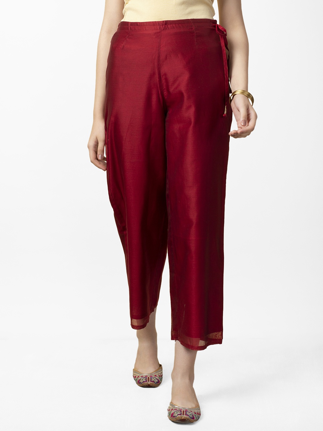 

Fabindia Women Maroon Regular Fit Solid Cropped Parallel Trousers