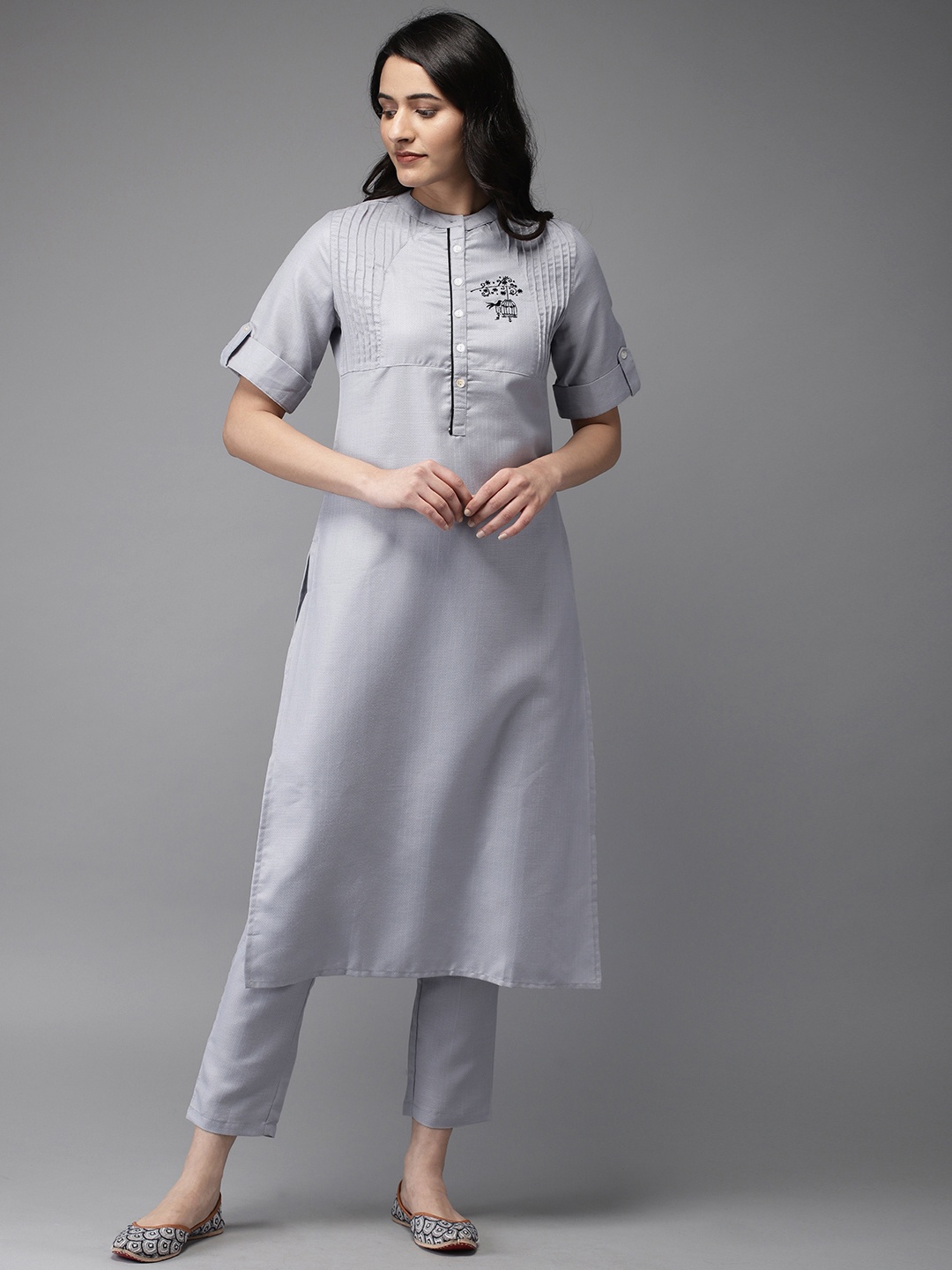

Anouk Women Grey Solid Kurta with Trousers