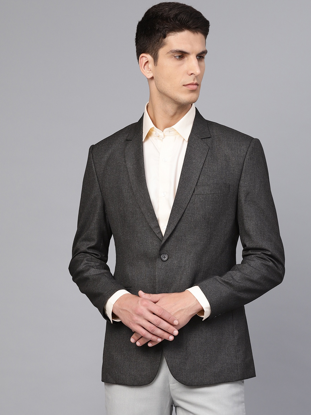 

MANQ Men Charcoal Grey Slim Fit Solid Single Breasted Formal Blazer