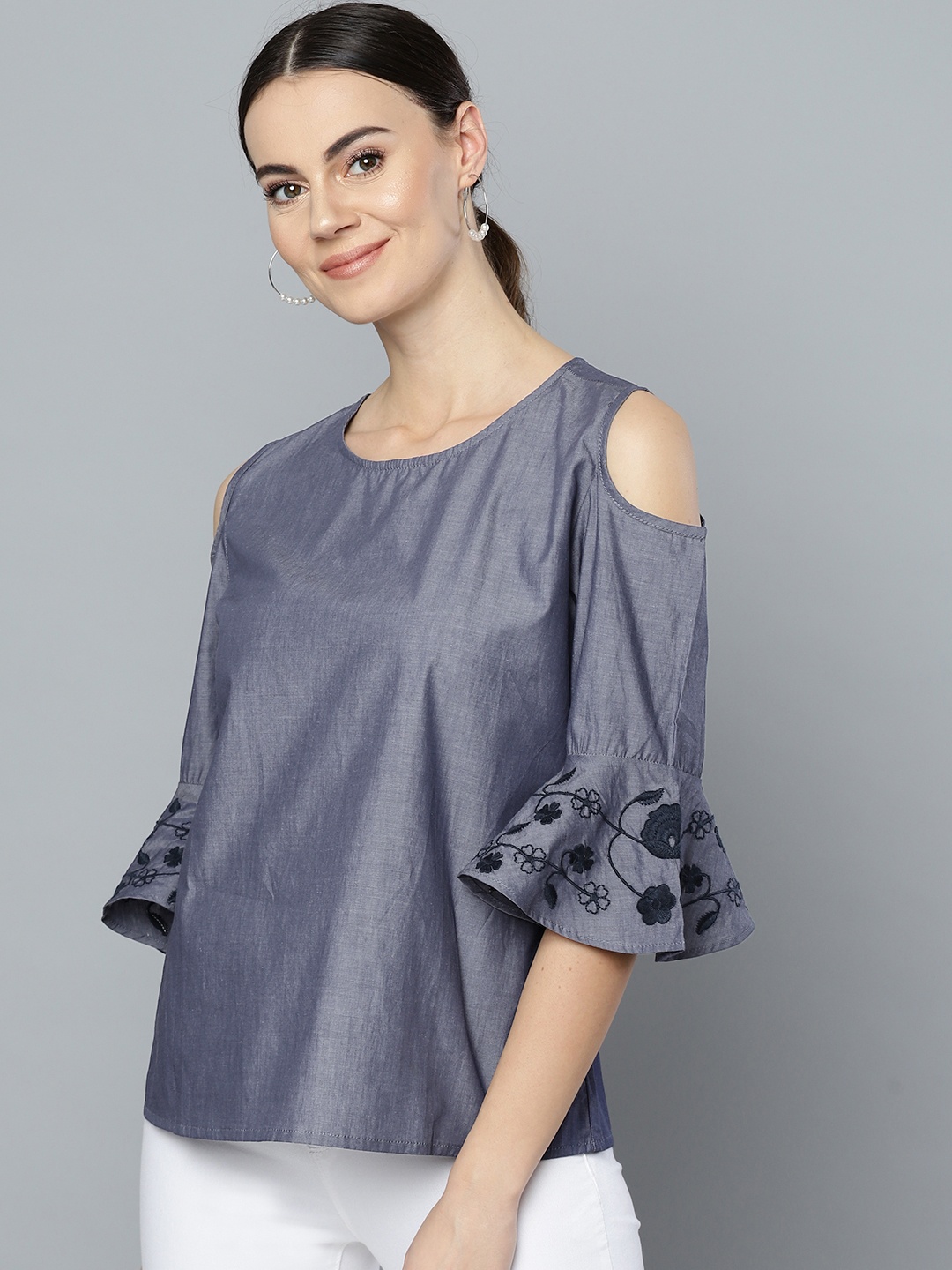 

RARE Women Grey With Blue Tinge Solid Cold Shoulder Chambray Pure Cotton Top