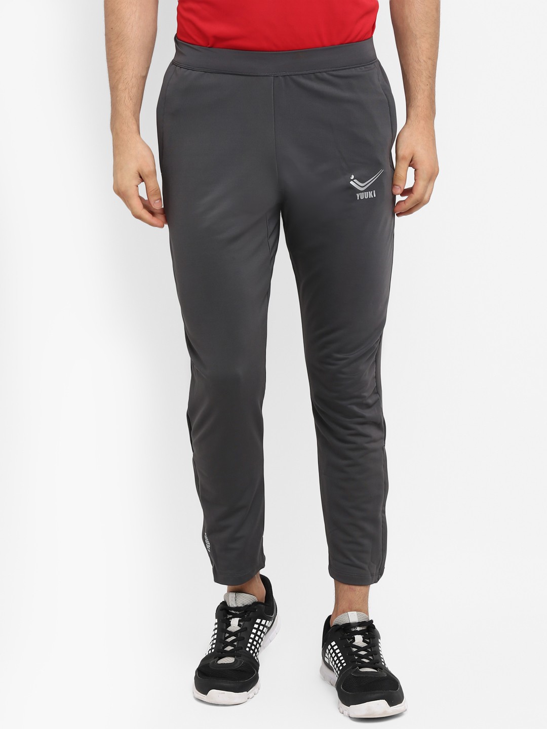 

Yuuki Men Grey Solid Slim-Fit Gym Track Pants