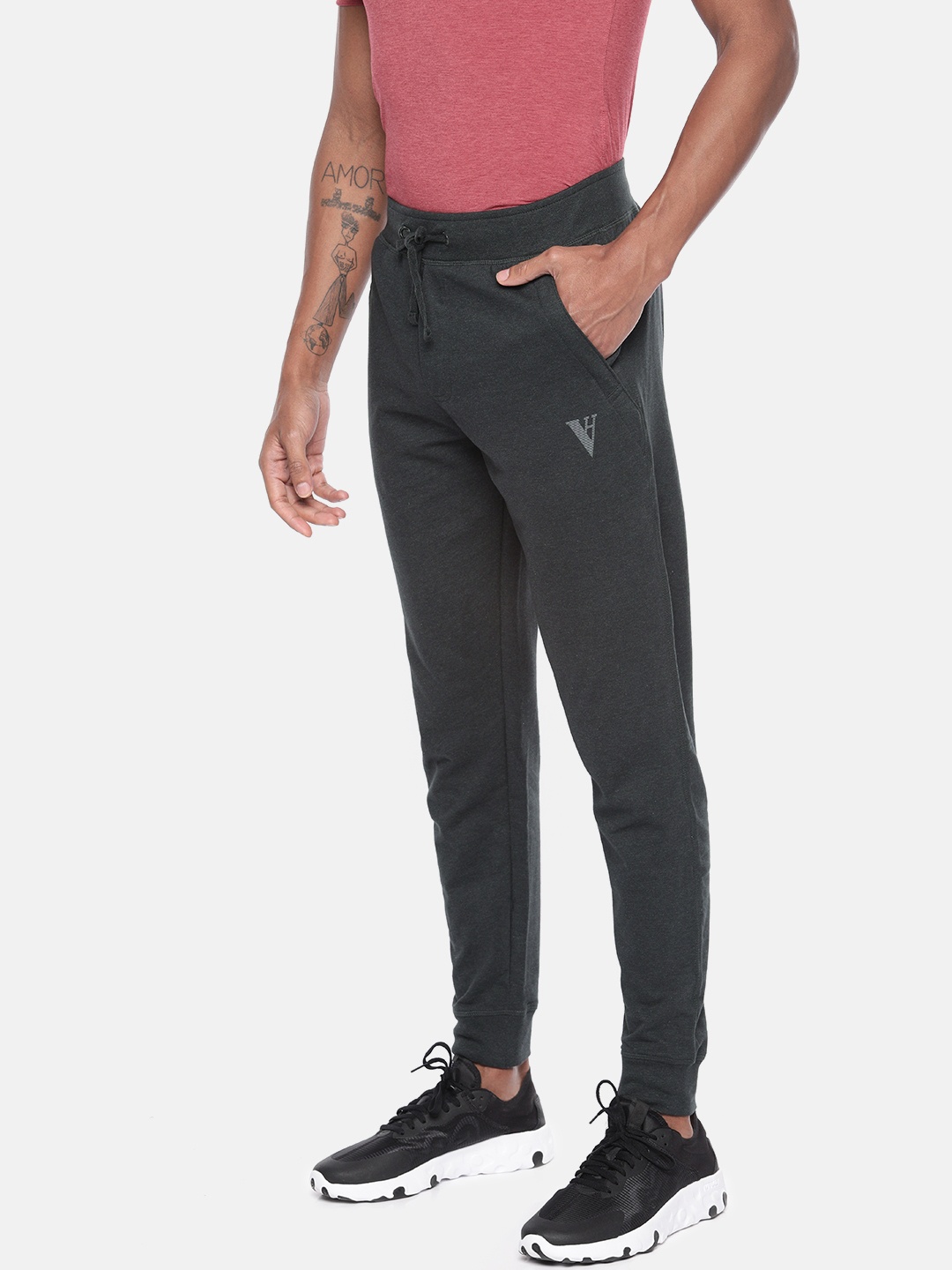 

Van Heusen Athleisure Smart Tech Easy Stain Release Joggers, Charcoal