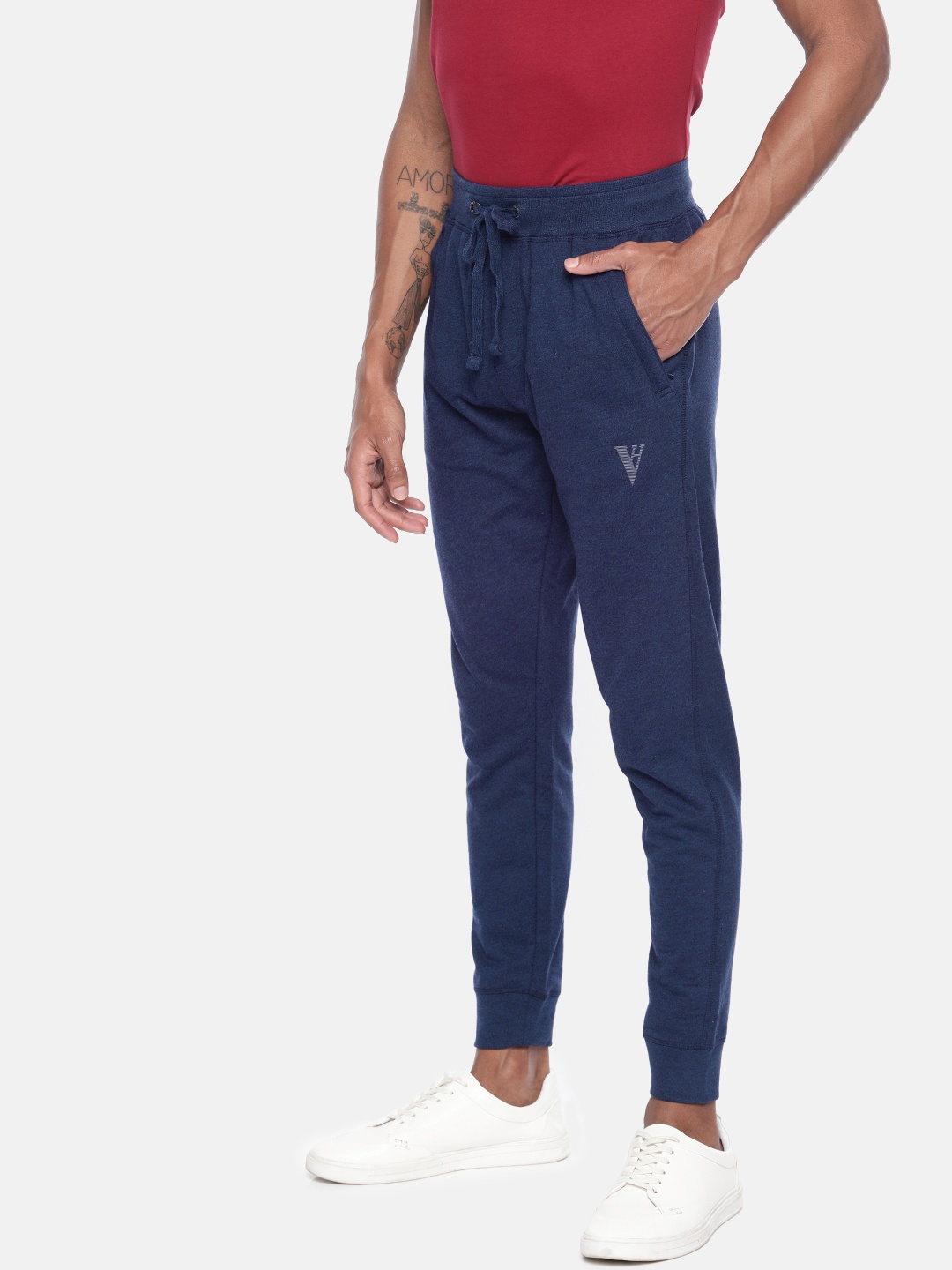 

Van Heusen Athleisure Smart Tech Easy Stain Release Joggers, Navy blue