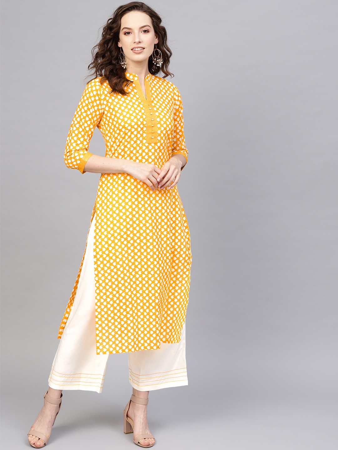 

Indo Era Women Yellow & White Printed Straight Kurta