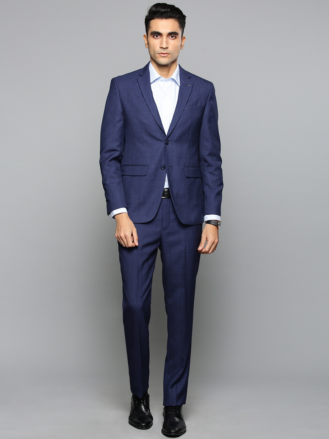 

Louis Philippe Men Navy Blue & Black Self Checked Slim Fit Single-Breasted Party Suit