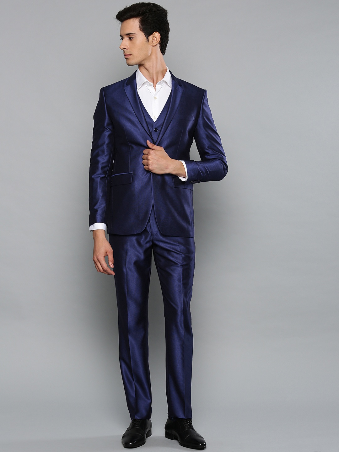 

Louis Philippe Men Blue Self-Design Single-Breasted Slim Fit Formal Suit