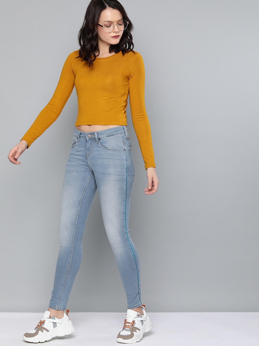 

HERE&NOW Women Blue Skinny Fit Mid-Rise Clean Look Stretchable Jeans
