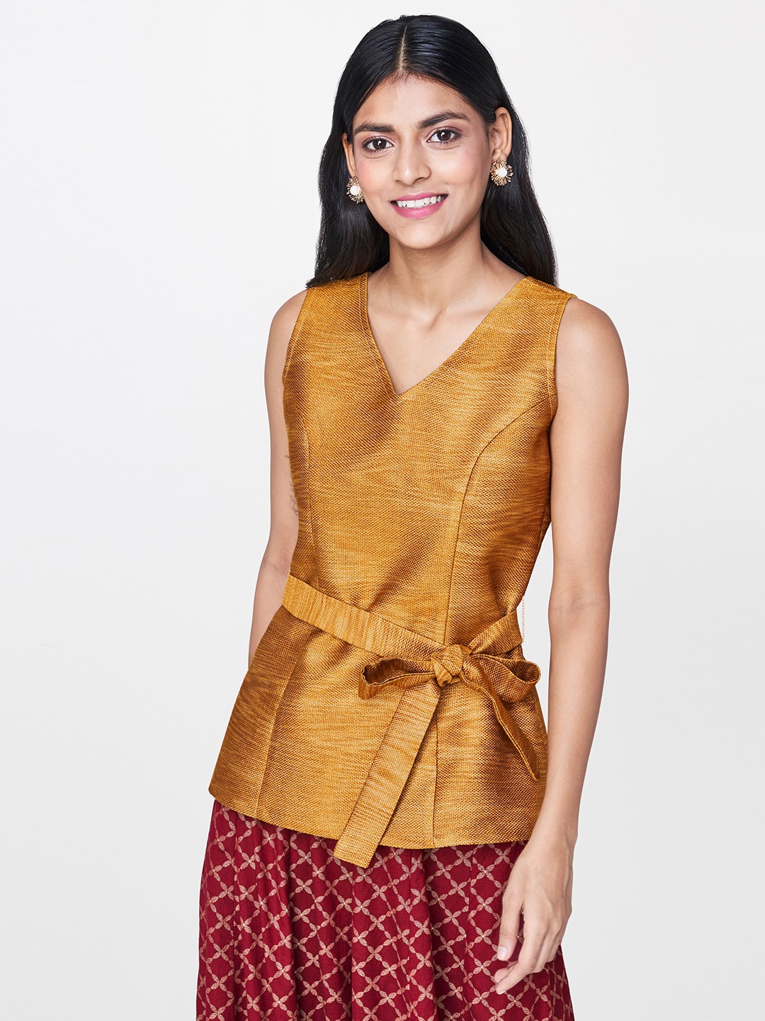 

Global Desi Women Gold-Toned Self Deign Top