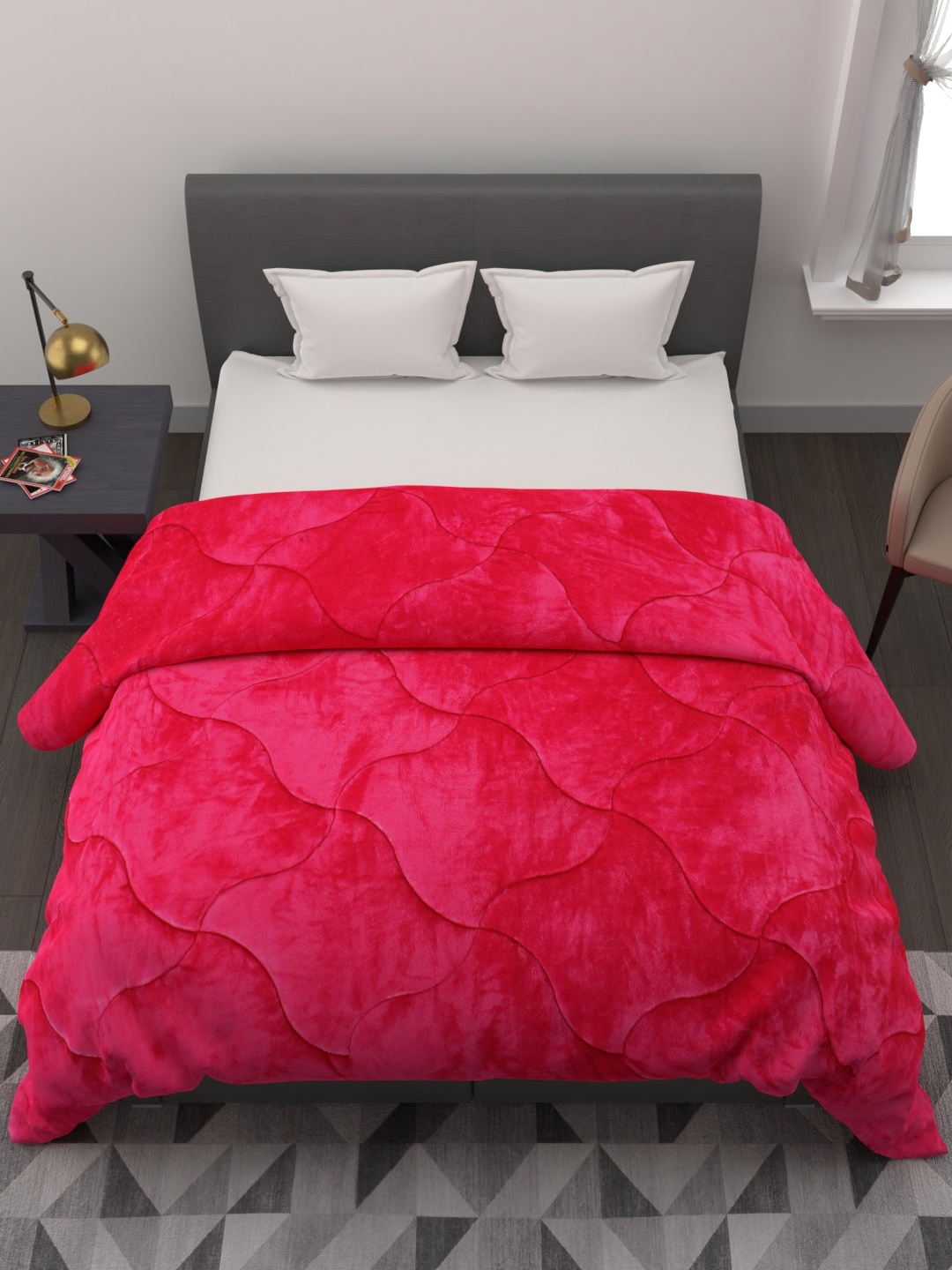 

A Homes Grace Pink Solid Heavy Winter 800 GSM Reversible Double Bed Quilt