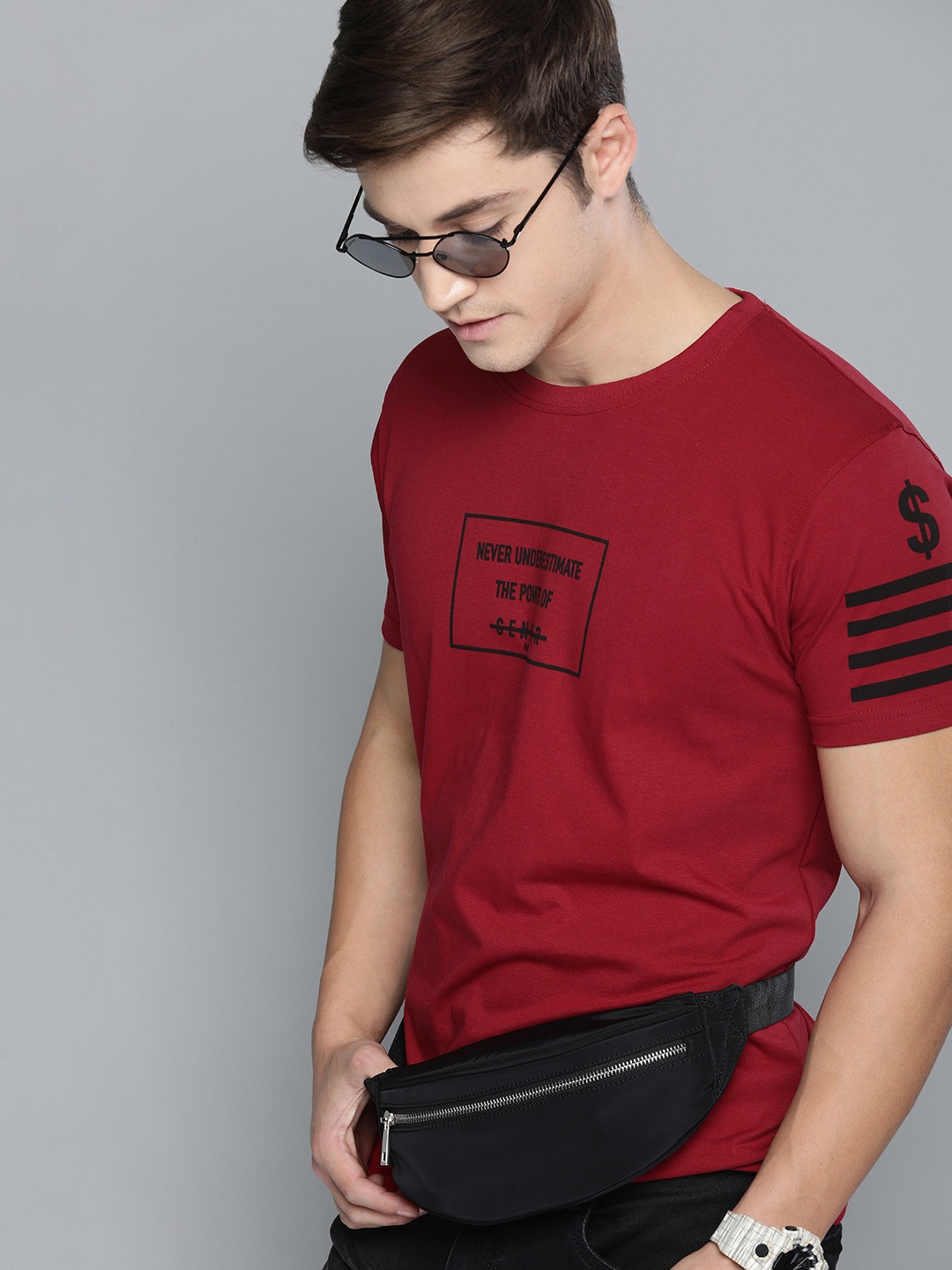 

Kook N Keech Men Red Printed Round Neck T-shirt