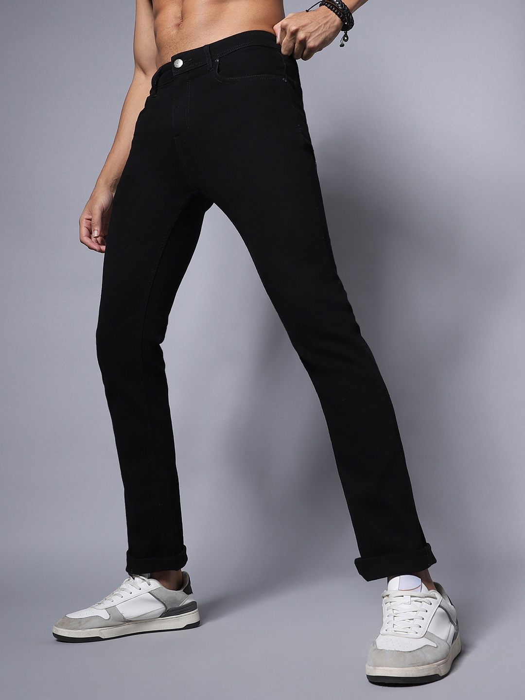 

High Star Men Black Slim Fit Mid-Rise Clean Look Stretchable Jeans