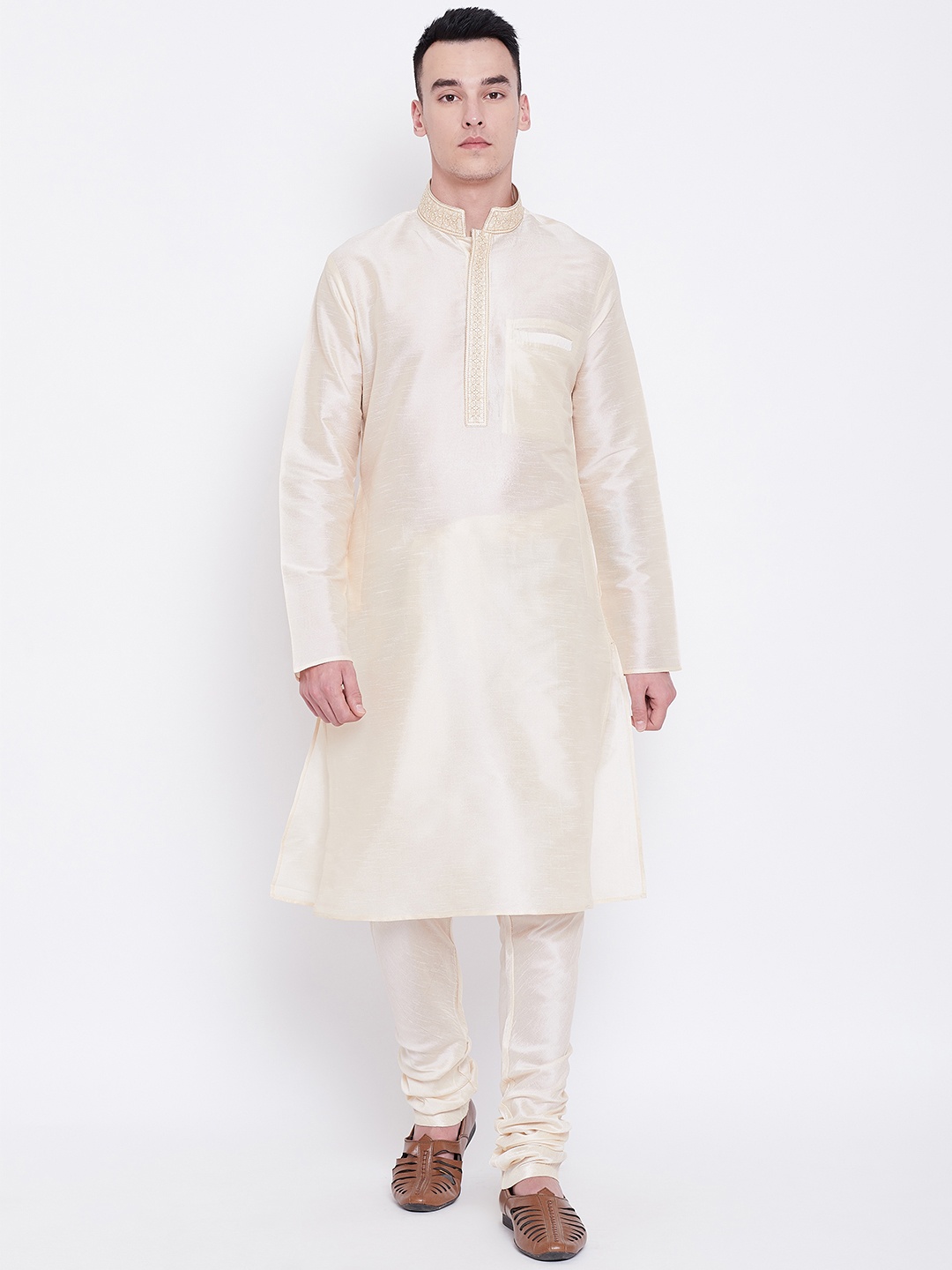 

SG LEMAN Men Cream-Coloured Solid Kurta with Churidar