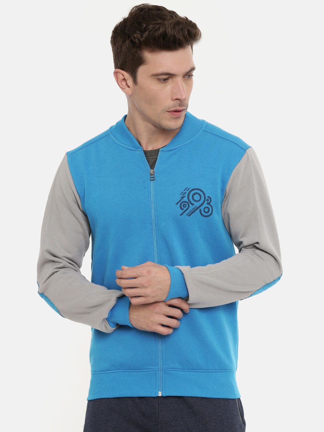

Wildcraft Men Blue Solid Sweatshirt