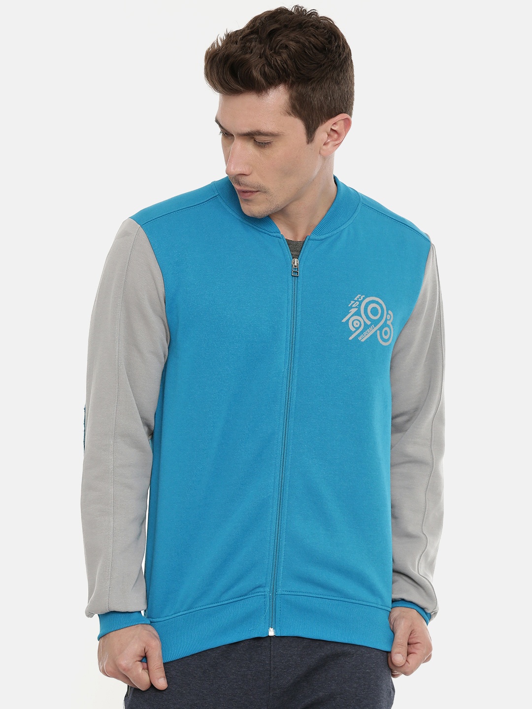 

Wildcraft Men Blue Solid Sweatshirt, Teal